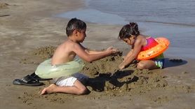 Kızkalesi'nde Gurbetçi İlgisiyle Turizm Canlanıyor