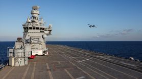 Bayraktar TB3 İHA, Kısa Pistli Gemiden İlk İniş-Kalkışını Gerçekleştirdi