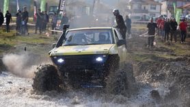Düzce'de Off-Road Tutkunları Bir Araya Geldi