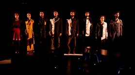 Işıltılı Haşerat Oyunu İstanbul'da Prömiyer Yaptı