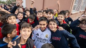 Arda Güler'den Kerem Demez'e Anlamlı Hediye