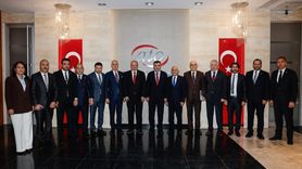 Cumhurbaşkanı Yardımcısı Yılmaz'dan ATO ile Görüşme