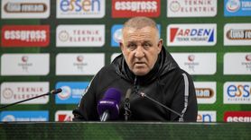 Sakaryaspor, Boluspor'u 2-1 Geçti: Teknik Direktörlerden Açıklamalar