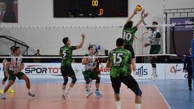 Voleybol SMS Grup Efeler Ligi: Kuşgöz İzmir Vinç Akkuş Belediyespor Galip Geldi