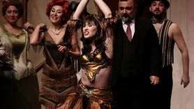 SAMDOB Hisseli Harikalar Kumpanyası İle Sanatseverlere Unutulmaz Bir Gece Yaşattı