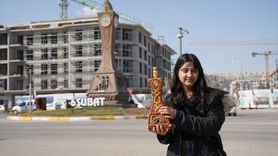 Adıyaman'da Kadınların Deprem Farkındalığı: Saat Kulesi Maketleri