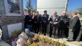 İzzet Baysal 25. Yılında Anıldı