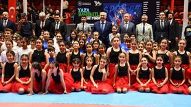 Adana'da Gençlik ve Spor Okulları Açıldı