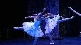 Bursa'da Kuğu Gölü Balesi Heyecanı