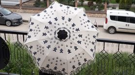 Çöpten Sanat: Geri Dönüşümle Şemsiyeye Hayat Verdiler