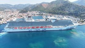 Aroya Kruvaziyeri Marmaris'i Ziyaret Etti