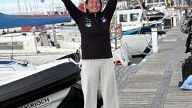 Bengisu Avcı Kuzey Kanalı'nı Geçti