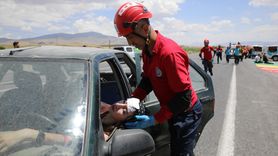 Erciş'te Gerçekçi Trafik Kazası Tatbikatı