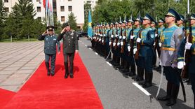 Genelkurmay Başkanı Metin Gürak, Kazakistan'da Ziyaretlerde Bulundu