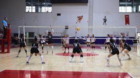 Hakkari'de Anadolu Yıldızlar Ligi Voleybol Müsabakaları Düzenlendi