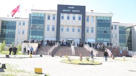 Kars'ta Maganda Kurşunuyla Kayıp: 6 Yaşındaki Çocuğun Ölümü Üzerine 5 Sanık Yargılanmaya Başladı