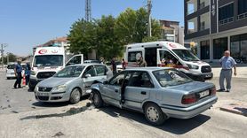 Konya'da Trafik Kazası: 6 Yaralı