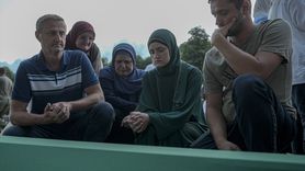 Srebrenitsa Soykırımında 7 Kurbanın Cenazesi Defnediliyor