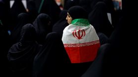 Tahran'da İsrail Saldırılarına Kurban Gidenler için Anma Töreni Düzenlendi