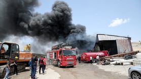 Van'daki Geri Dönüşüm Tesisinde Yangın Kontrol Altına Alındı