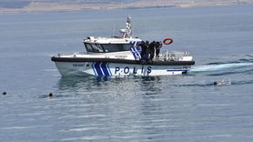 Van Gölü'nde Arama Kurtarma Tatbikatı Gerçekleştirildi