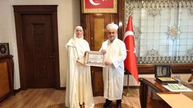 Adana'da Polonyalı Kadın Müslüman Oldu