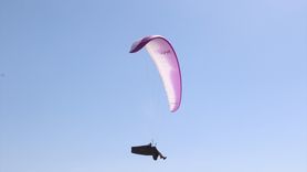 Aksaray'da Yamaç Paraşütü Dünya Kupası Devam Ediyor