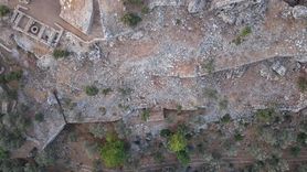 Amos Antik Tiyatrosu'ndaki Kazılar Devam Ediyor