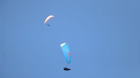 Kayseri'de Türkiye Yamaç Paraşütü Şampiyonası Devam Ediyor