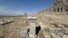 Antalya'da Romalı Hayırsever Menodora'nın Mezarı Keşfedildi