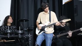 Deprem Sonrası Umut: Bateri Çalan Genç Tuncay İnat'ın Hikayesi