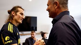 Fenerbahçe Başkanı Saadettin Saran, Futbol Takımıyla Buluştu