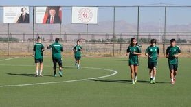 Hakkari'den İki Kadın Futbol Takımı Süper Lig'de