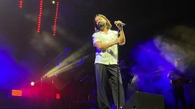 Koray Avcı Bozüyük'te Unutulmaz Bir Konser Verdi