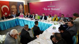 AK Parti'nin İzmir'deki Roman Programı: Demokrasi ve Kardeşlik Vurgusu