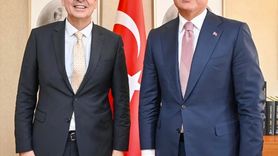 Bakan Ersoy, Antalyaspor Başkanı Rıza Perçin'i Ağırladı