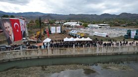 Çorum'da Kızılırmak Nehri'ne Şişme Kauçuk Savak Projesi Temeli Atıldı