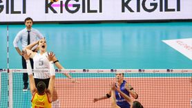 Göztepe Kadın Voleybol Takımı AXA Sigorta Kupa Voley'de Zafer Kazandı