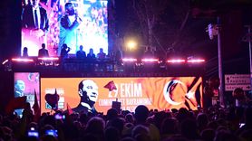 Özgür Özel'in Kadıköy'deki 29 Ekim Cumhuriyet Yürüyüşü Konuşması