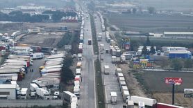 Kapıkule Sınır Kapısı'nda Tır Kuyruğu Uzunluğu 7 Kilometreyi Aştı