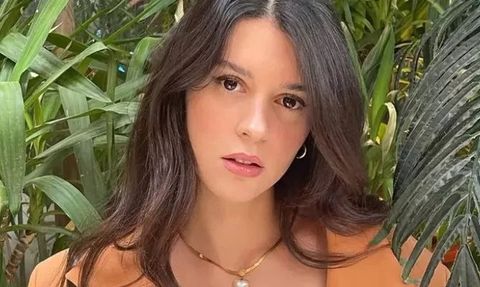 Yalı Çapkını'nın Pelin'i Buçe Buse Kahraman'dan iddialı pozlar