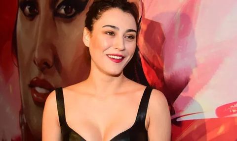 Merve Çağıran Bikinili Pozlarıyla Gündemde