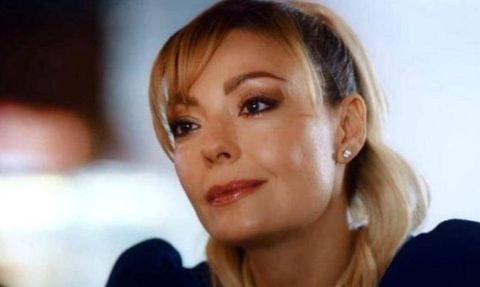 Özge Özder'den Seçimle İlgili Suskunluğa Tepki