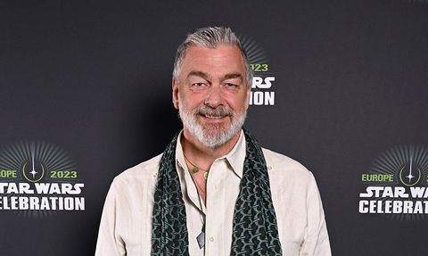 Thor ve Divergent filmlerinin yıldızı Ray Stevenson hayatını kaybetti