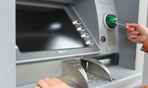 ATM'den Para Çekerken Dikkat Edilmesi Gerekenler