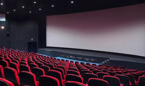 Haftanın Filmleri: Kaygısız Baş, Savaş Atı, Küçük Deniz Kızı ve Daha Fazlası