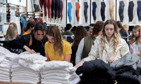 ABD'de Enflasyon ve Kişisel Harcamalar Nisan Ayında Yükseldi