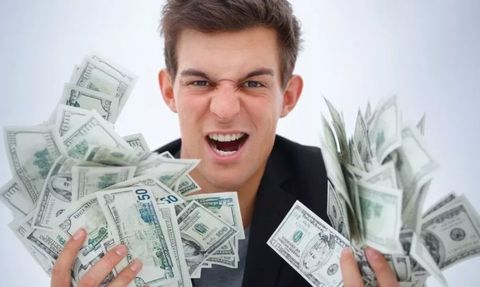 Mayıs Ayında Burçları Neler Bekliyor? Astrologlar Dikkat Çekti