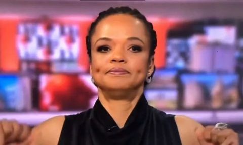 BBC Haber Spikeri Canlı Yayında Olduğunu Unuttu