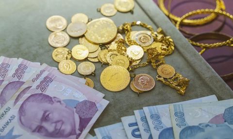 Altın Fiyatları Yükseliyor: İşte Tahminler ve Uyarılar